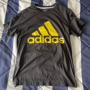 Men’s Small Adidas T-shirt